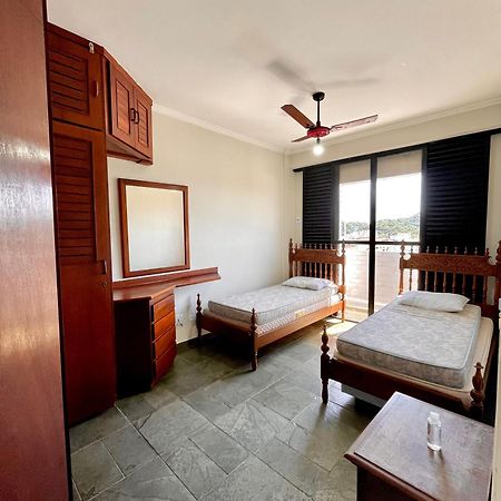 Apto Com Piscina 2 Quadras Da Praia Guaruja Bagian luar foto